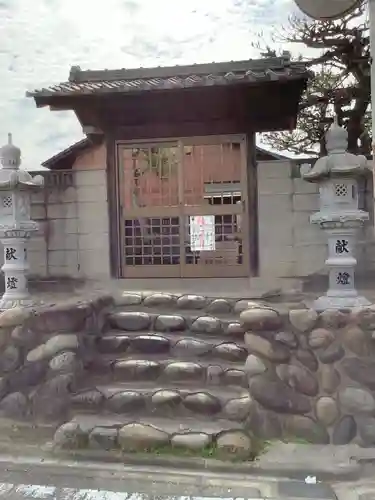 秋葉神社の山門・神門