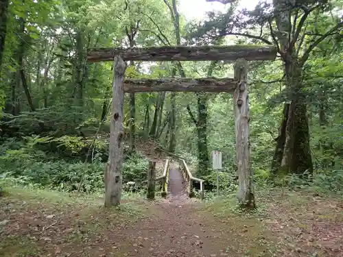 来運神社の鳥居