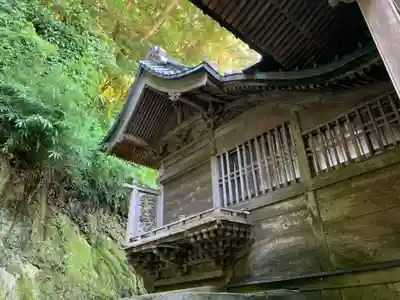 小湊神社の本殿・本堂
