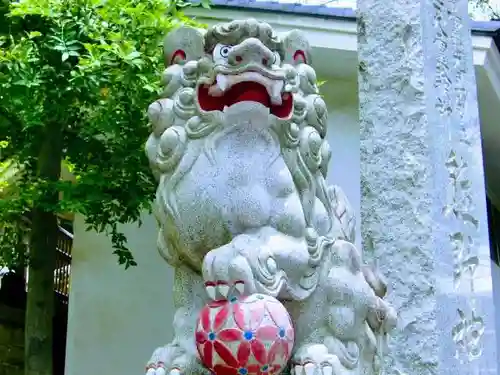 師岡熊野神社の狛犬