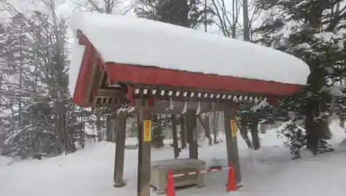 興部神社の手水舎