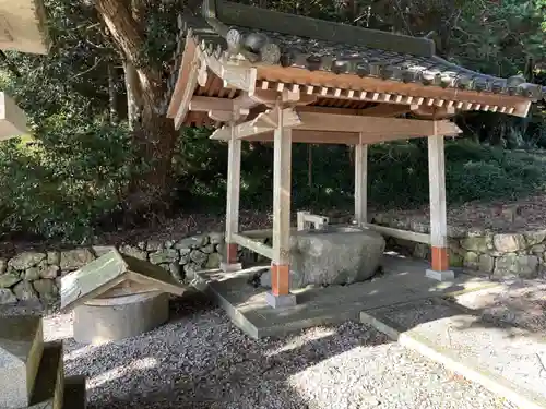阿志神社の手水舎