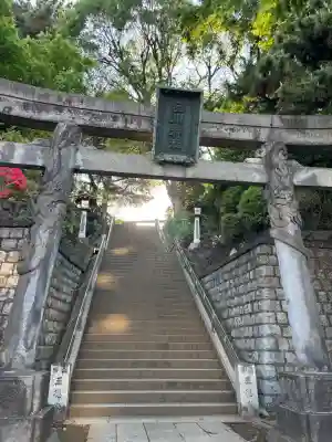 品川神社の鳥居
