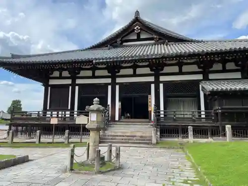 東大寺 法華堂（三月堂）(奈良県)