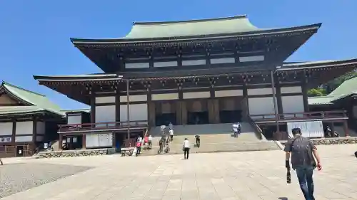成田山新勝寺の{uncategorized: "未分類", other: "その他", undefined: "問題あり", building: "その他建物", grave: "お墓", sacred_gate: "鳥居", guardian: "狛犬", statue: "像", buddha: "仏像", history: "歴史", nature: "自然", garden: "庭園", animal: "動物", pagoda: "塔", temizu: "手水舎", mountain_gate: "山門・神門", sanctuary: "本殿・本堂", subordinate: "末社・摂社", art: "芸術", scenery: "景色", jizo: "地蔵", ema: "絵馬", goshuin: "御朱印", omikuji: "おみくじ", items: "授与品その他", amulet: "お守り", goshuincho: "御朱印帳", eats: "食事", festival: "お祭り", votive_dance: "神楽", shichigosan: "七五三参", wedding: "結婚式", experience: "体験その他", initially: "初詣", around: "周辺", anti_infection: "感染症対策"}