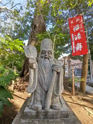 麻賀多神社の像