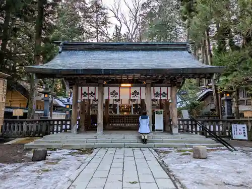 諏訪大社の本殿・本堂