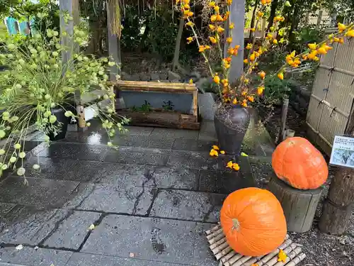 東海市熊野神社の手水舎