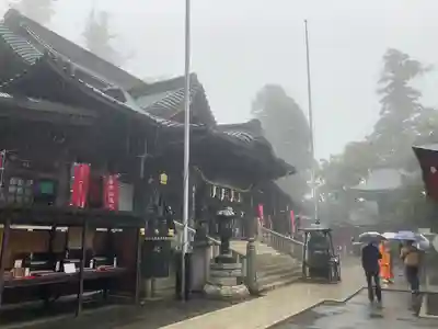 高尾山薬王院の本殿・本堂