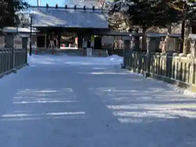 千歳神社の山門・神門