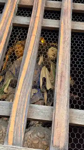 善光寺の{uncategorized: "未分類", other: "その他", undefined: "問題あり", building: "その他建物", grave: "お墓", sacred_gate: "鳥居", guardian: "狛犬", statue: "像", buddha: "仏像", history: "歴史", nature: "自然", garden: "庭園", animal: "動物", pagoda: "塔", temizu: "手水舎", mountain_gate: "山門・神門", sanctuary: "本殿・本堂", subordinate: "末社・摂社", art: "芸術", scenery: "景色", jizo: "地蔵", ema: "絵馬", goshuin: "御朱印", omikuji: "おみくじ", items: "授与品その他", amulet: "お守り", goshuincho: "御朱印帳", eats: "食事", festival: "お祭り", votive_dance: "神楽", shichigosan: "七五三参", wedding: "結婚式", experience: "体験その他", initially: "初詣", around: "周辺", anti_infection: "感染症対策"}