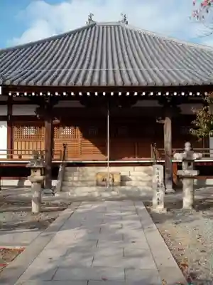 教信寺の本殿・本堂