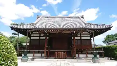阿弥陀寺の本殿・本堂