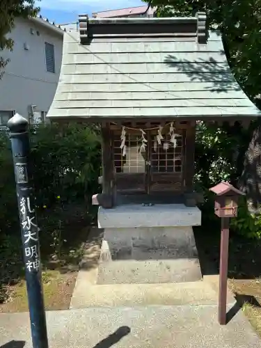 日向山神社の{uncategorized: "未分類", other: "その他", undefined: "問題あり", building: "その他建物", grave: "お墓", sacred_gate: "鳥居", guardian: "狛犬", statue: "像", buddha: "仏像", history: "歴史", nature: "自然", garden: "庭園", animal: "動物", pagoda: "塔", temizu: "手水舎", mountain_gate: "山門・神門", sanctuary: "本殿・本堂", subordinate: "末社・摂社", art: "芸術", scenery: "景色", jizo: "地蔵", ema: "絵馬", goshuin: "御朱印", omikuji: "おみくじ", items: "授与品その他", amulet: "お守り", goshuincho: "御朱印帳", eats: "食事", festival: "お祭り", votive_dance: "神楽", shichigosan: "七五三参", wedding: "結婚式", experience: "体験その他", initially: "初詣", around: "周辺", anti_infection: "感染症対策"}