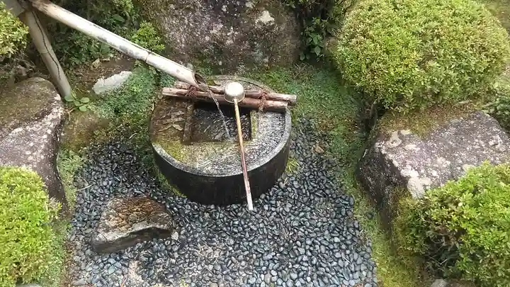 瑠璃光寺の手水舎