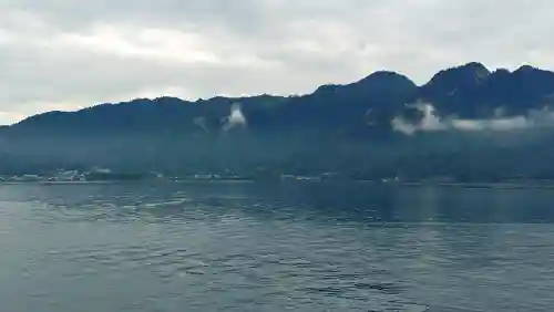 厳島神社の{uncategorized: "未分類", other: "その他", undefined: "問題あり", building: "その他建物", grave: "お墓", sacred_gate: "鳥居", guardian: "狛犬", statue: "像", buddha: "仏像", history: "歴史", nature: "自然", garden: "庭園", animal: "動物", pagoda: "塔", temizu: "手水舎", mountain_gate: "山門・神門", sanctuary: "本殿・本堂", subordinate: "末社・摂社", art: "芸術", scenery: "景色", jizo: "地蔵", ema: "絵馬", goshuin: "御朱印", omikuji: "おみくじ", items: "授与品その他", amulet: "お守り", goshuincho: "御朱印帳", eats: "食事", festival: "お祭り", votive_dance: "神楽", shichigosan: "七五三参", wedding: "結婚式", experience: "体験その他", initially: "初詣", around: "周辺", anti_infection: "感染症対策"}