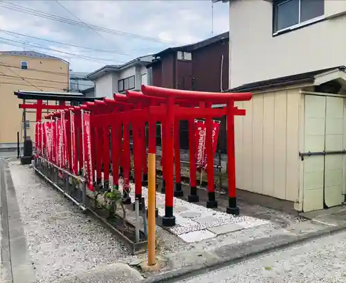 道念稲荷神社の鳥居