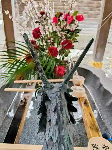 彌彦神社　(伊夜日子神社)の手水舎