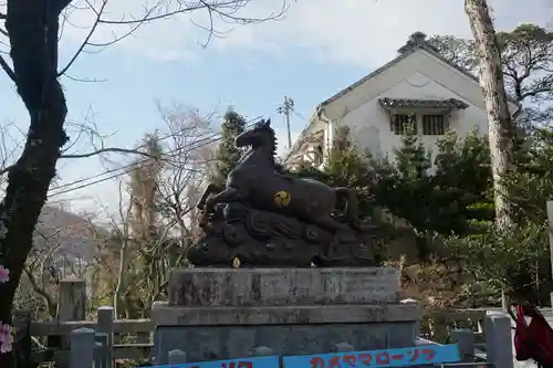 針綱神社の狛犬