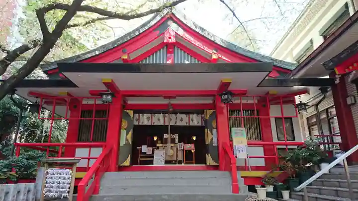 三田春日神社の本殿・本堂
