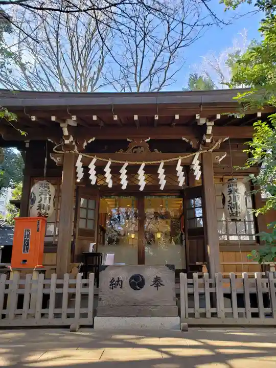 神明氷川神社の本殿・本堂