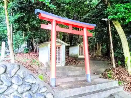 熊野神社（吉川熊野神社）の末社・摂社