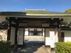 満願寺の山門