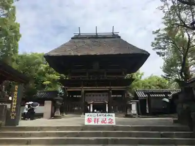 青井阿蘇神社の山門・神門