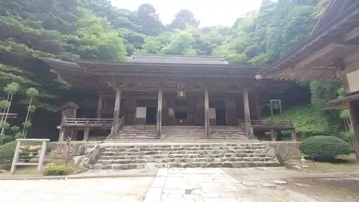 赤井嶽薬師 常福寺の本殿・本堂