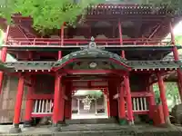 弥栄神社の山門・神門