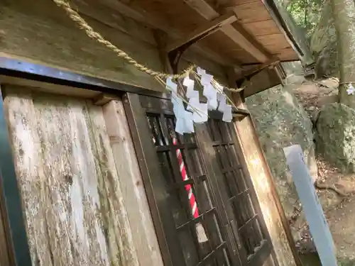 立岩神社の本殿・本堂