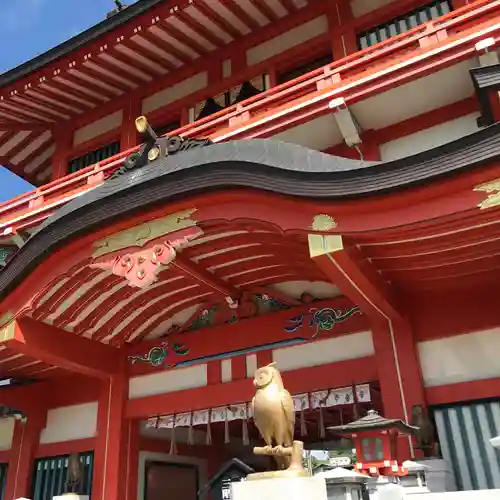 射楯兵主神社の山門