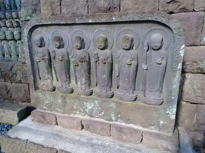 長谷寺の{uncategorized: "未分類", other: "その他", undefined: "問題あり", building: "その他建物", grave: "お墓", sacred_gate: "鳥居", guardian: "狛犬", statue: "像", buddha: "仏像", history: "歴史", nature: "自然", garden: "庭園", animal: "動物", pagoda: "塔", temizu: "手水舎", mountain_gate: "山門・神門", sanctuary: "本殿・本堂", subordinate: "末社・摂社", art: "芸術", scenery: "景色", jizo: "地蔵", ema: "絵馬", goshuin: "御朱印", omikuji: "おみくじ", items: "授与品その他", amulet: "お守り", goshuincho: "御朱印帳", eats: "食事", festival: "お祭り", votive_dance: "神楽", shichigosan: "七五三参", wedding: "結婚式", experience: "体験その他", initially: "初詣", around: "周辺", anti_infection: "感染症対策"}