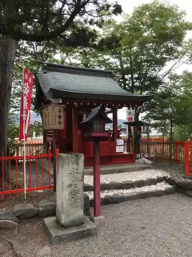 生島足島神社の末社