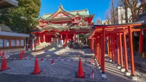 京濱伏見稲荷神社の本殿・本堂