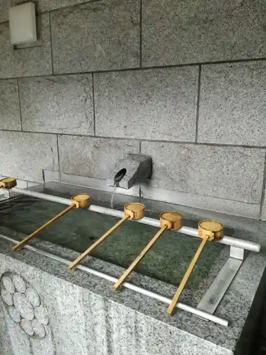 稲毛浅間神社の手水舎