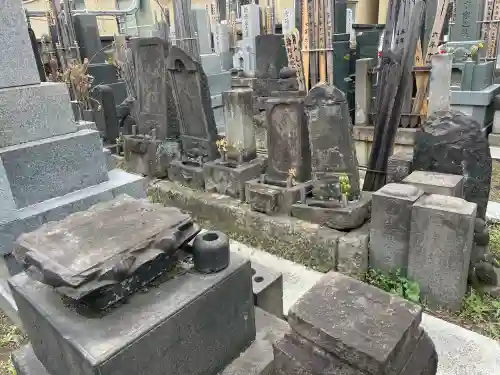 浄心寺の{uncategorized: "未分類", other: "その他", undefined: "問題あり", building: "その他建物", grave: "お墓", sacred_gate: "鳥居", guardian: "狛犬", statue: "像", buddha: "仏像", history: "歴史", nature: "自然", garden: "庭園", animal: "動物", pagoda: "塔", temizu: "手水舎", mountain_gate: "山門・神門", sanctuary: "本殿・本堂", subordinate: "末社・摂社", art: "芸術", scenery: "景色", jizo: "地蔵", ema: "絵馬", goshuin: "御朱印", omikuji: "おみくじ", items: "授与品その他", amulet: "お守り", goshuincho: "御朱印帳", eats: "食事", festival: "お祭り", votive_dance: "神楽", shichigosan: "七五三参", wedding: "結婚式", experience: "体験その他", initially: "初詣", around: "周辺", anti_infection: "感染症対策"}