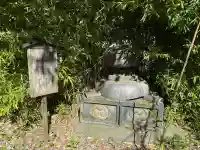 八雲神社の{uncategorized: "未分類", other: "その他", undefined: "問題あり", building: "その他建物", grave: "お墓", sacred_gate: "鳥居", guardian: "狛犬", statue: "像", buddha: "仏像", history: "歴史", nature: "自然", garden: "庭園", animal: "動物", pagoda: "塔", temizu: "手水舎", mountain_gate: "山門・神門", sanctuary: "本殿・本堂", subordinate: "末社・摂社", art: "芸術", scenery: "景色", jizo: "地蔵", ema: "絵馬", goshuin: "御朱印", omikuji: "おみくじ", items: "授与品その他", amulet: "お守り", goshuincho: "御朱印帳", eats: "食事", festival: "お祭り", votive_dance: "神楽", shichigosan: "七五三参", wedding: "結婚式", experience: "体験その他", initially: "初詣", around: "周辺", anti_infection: "感染症対策"}