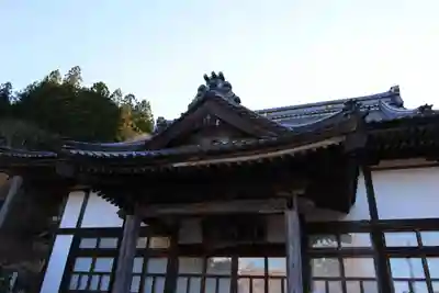 州伝寺の本殿・本堂
