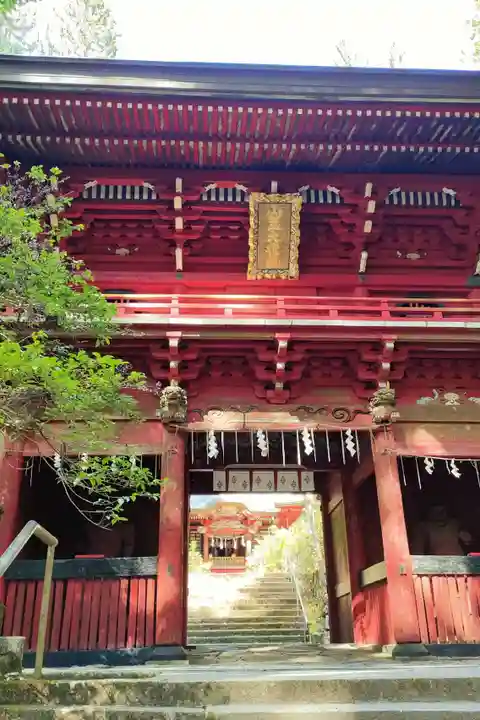 花園神社の山門・神門