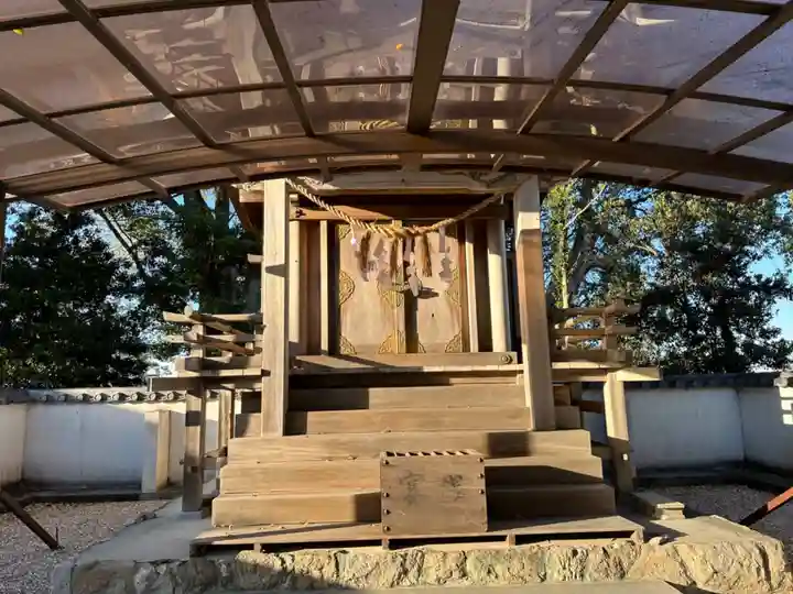 酒人神社の本殿・本堂