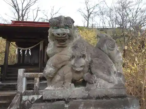 たばこ神社の狛犬