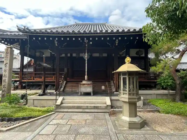 全興寺の{uncategorized: "未分類", other: "その他", undefined: "問題あり", building: "その他建物", grave: "お墓", sacred_gate: "鳥居", guardian: "狛犬", statue: "像", buddha: "仏像", history: "歴史", nature: "自然", garden: "庭園", animal: "動物", pagoda: "塔", temizu: "手水舎", mountain_gate: "山門・神門", sanctuary: "本殿・本堂", subordinate: "末社・摂社", art: "芸術", scenery: "景色", jizo: "地蔵", ema: "絵馬", goshuin: "御朱印", omikuji: "おみくじ", items: "授与品その他", amulet: "お守り", goshuincho: "御朱印帳", eats: "食事", festival: "お祭り", votive_dance: "神楽", shichigosan: "七五三参", wedding: "結婚式", experience: "体験その他", initially: "初詣", around: "周辺", anti_infection: "感染症対策"}