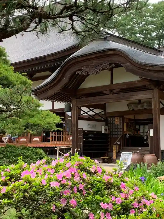 青龍山 吉祥寺の本殿・本堂