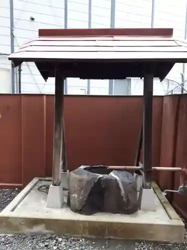 常蔵院（十八夜観音堂）の手水舎