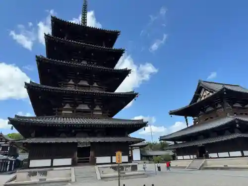 法隆寺の{uncategorized: "未分類", other: "その他", undefined: "問題あり", building: "その他建物", grave: "お墓", sacred_gate: "鳥居", guardian: "狛犬", statue: "像", buddha: "仏像", history: "歴史", nature: "自然", garden: "庭園", animal: "動物", pagoda: "塔", temizu: "手水舎", mountain_gate: "山門・神門", sanctuary: "本殿・本堂", subordinate: "末社・摂社", art: "芸術", scenery: "景色", jizo: "地蔵", ema: "絵馬", goshuin: "御朱印", omikuji: "おみくじ", items: "授与品その他", amulet: "お守り", goshuincho: "御朱印帳", eats: "食事", festival: "お祭り", votive_dance: "神楽", shichigosan: "七五三参", wedding: "結婚式", experience: "体験その他", initially: "初詣", around: "周辺", anti_infection: "感染症対策"}