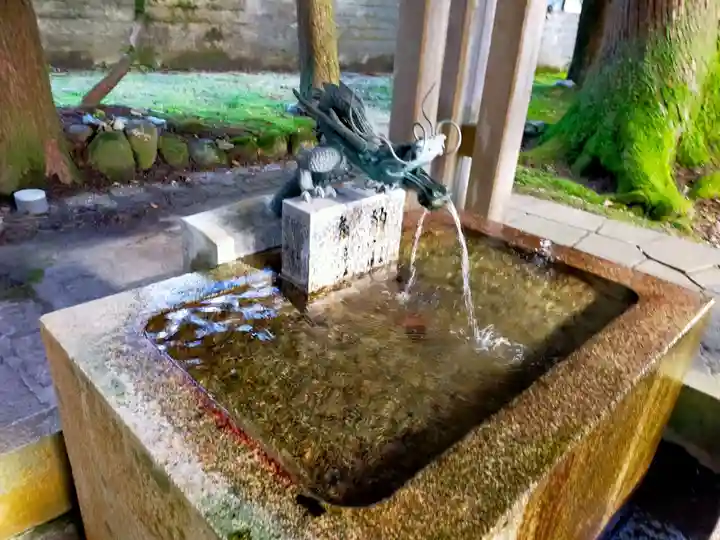 雄山神社中宮祈願殿(富山県)