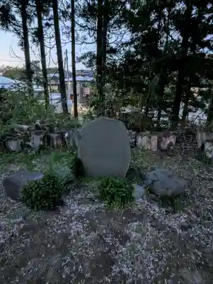 居多神社の{uncategorized: "未分類", other: "その他", undefined: "問題あり", building: "その他建物", grave: "お墓", sacred_gate: "鳥居", guardian: "狛犬", statue: "像", buddha: "仏像", history: "歴史", nature: "自然", garden: "庭園", animal: "動物", pagoda: "塔", temizu: "手水舎", mountain_gate: "山門・神門", sanctuary: "本殿・本堂", subordinate: "末社・摂社", art: "芸術", scenery: "景色", jizo: "地蔵", ema: "絵馬", goshuin: "御朱印", omikuji: "おみくじ", items: "授与品その他", amulet: "お守り", goshuincho: "御朱印帳", eats: "食事", festival: "お祭り", votive_dance: "神楽", shichigosan: "七五三参", wedding: "結婚式", experience: "体験その他", initially: "初詣", around: "周辺", anti_infection: "感染症対策"}