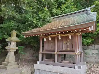 多井畑厄除八幡宮の末社・摂社