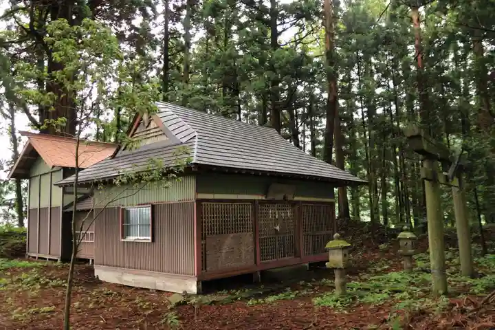 岩上神社の本殿・本堂